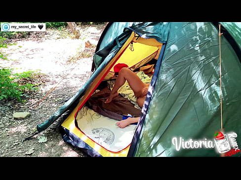 ❤️ Gefilmd op camera Gepassioneerd aftrekken Vreemdeling in een tent Quality porn at nl.fuckmymac.ru ❌❤