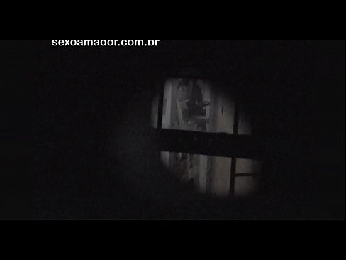 ❤️ Blondie wordt stiekem gefilmd door een voyeur uit de buurt, verstopt achter holle bakstenen Quality porn at nl.fuckmymac.ru ❌❤